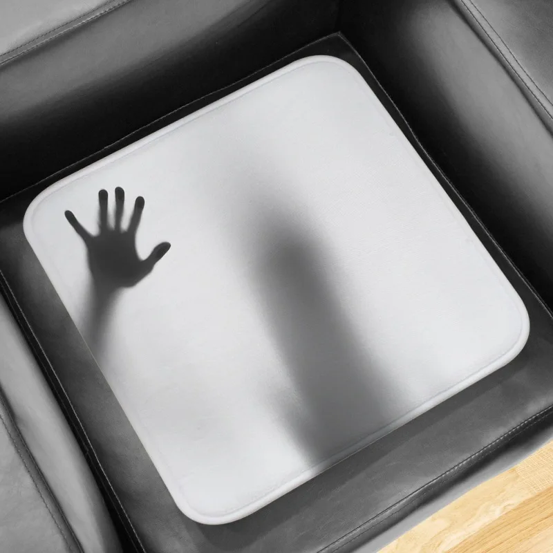 

Ghost Half Hand Shadow Cushion Halloween Horror Pad Home Textile Festival Halloween Party Supplies