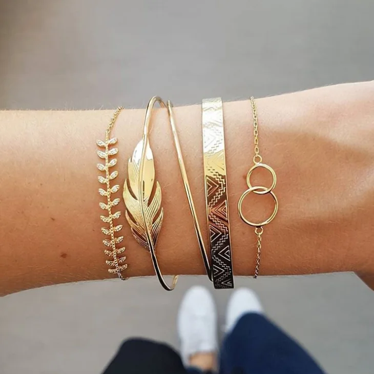 5 шт./компл. Винтаж Для женщин Браслеты заставка-особые случаи на каждый день на открытом воздухе двойной круг c рисунком, набор с золотым браслетом женский браслет Свадебная вечеринка ювелирные изделия