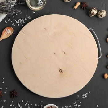 

Round chopping board with metal handle, 30 × 1.5 cm