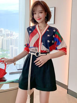 

Stylish American Vintage and Contrast Color Star Printed Cardigan Waistband Waist Hugging Shorts Suit, Fashion Summer New Style