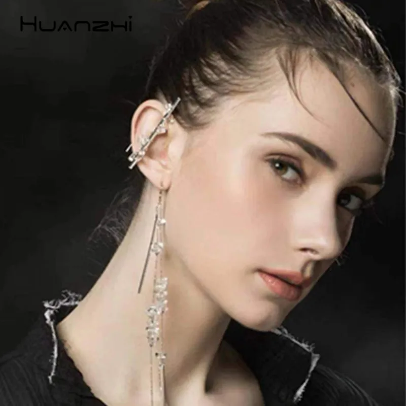 

HUANZHI 2019 New Transparent Irregular Geometric Metal Dots Ear Hook Tassel Long Drop Earrings For Women Girls Wedding Jewelry