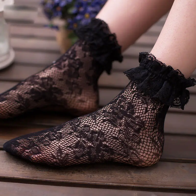 

Hirigin 2019 Sexy Lace Floral Socks Women Summer Hot Socks Lace Ruffle Soft Pleats Elastic Fishnet Short Ankle Socks Black White