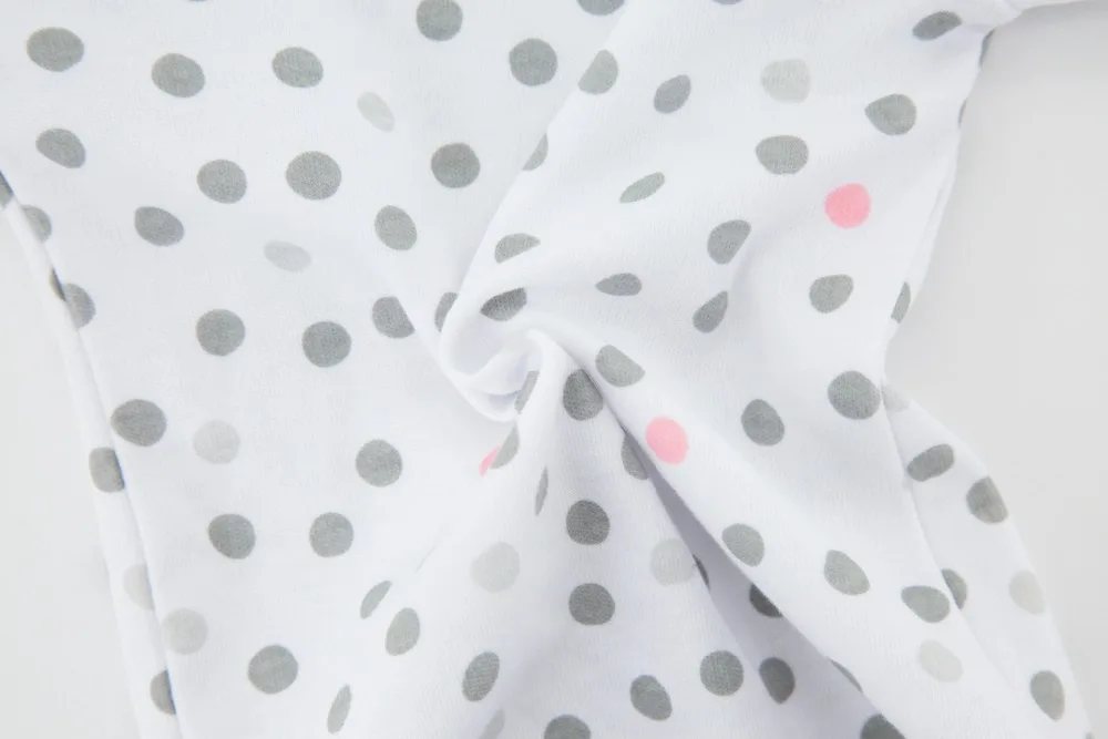 big dot 8