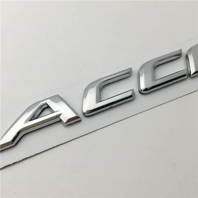 ACCENT letter badge 04