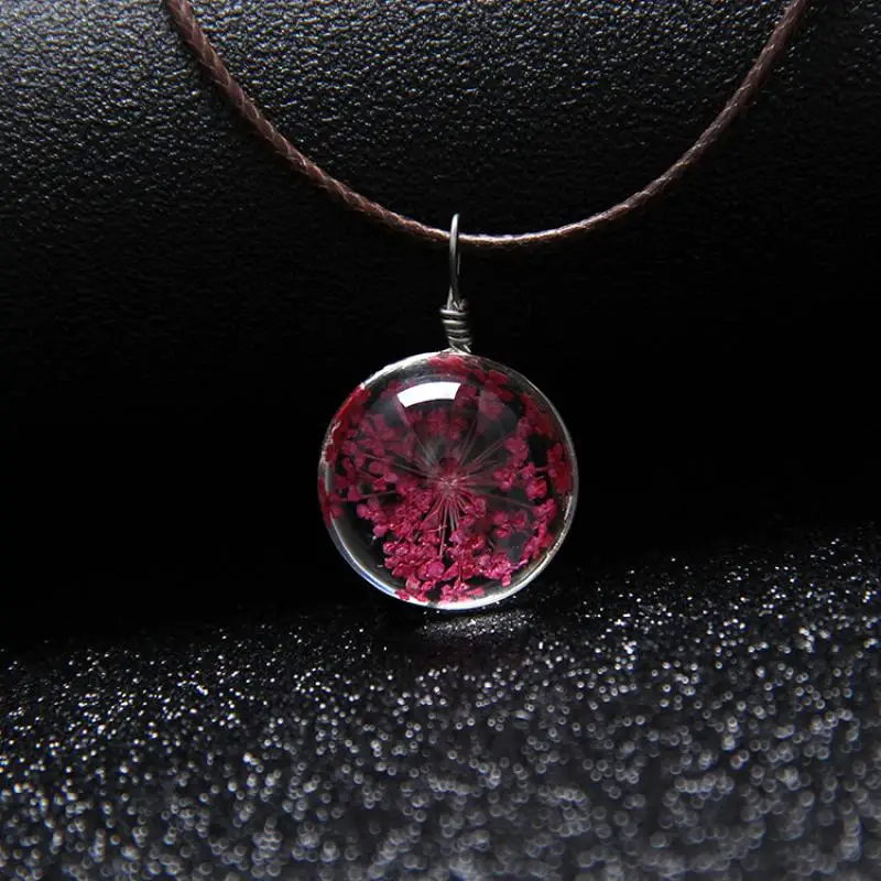 

New product accessories dried flower glass ball pendant four-leaf clover necklace
