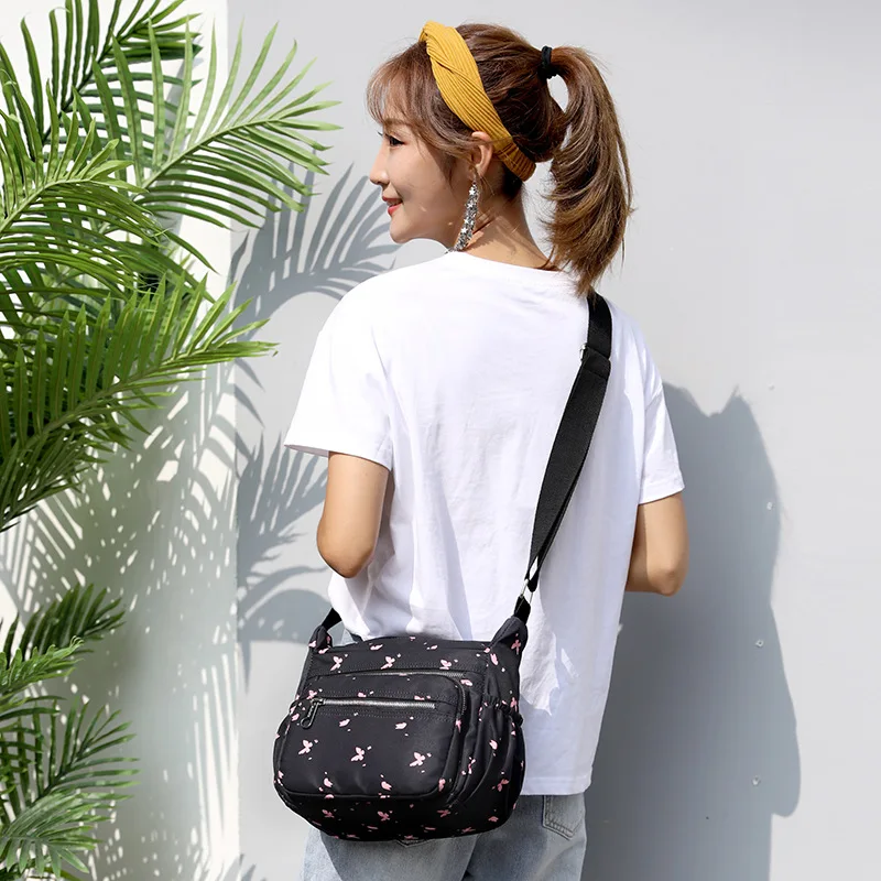 

Shoulder Bag Shoulder Bag Lightweight Versatile Durable Fashion Printed Comfortable Multilayer Bag Nylon Women's Mommy Bag