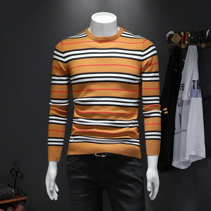 

UYUK2019 Autumn/winter New Long-sleeved Pullover With Round Collar Stripe Contrast Color Slim Men Sweater Clothes Hombre Cotton