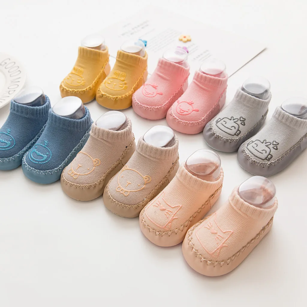 Милые теплые носки-тапочки с героями мультфильмов для новорожденных мальчиков и девочек Нескользящие детские носки гетры для малышей# E30
