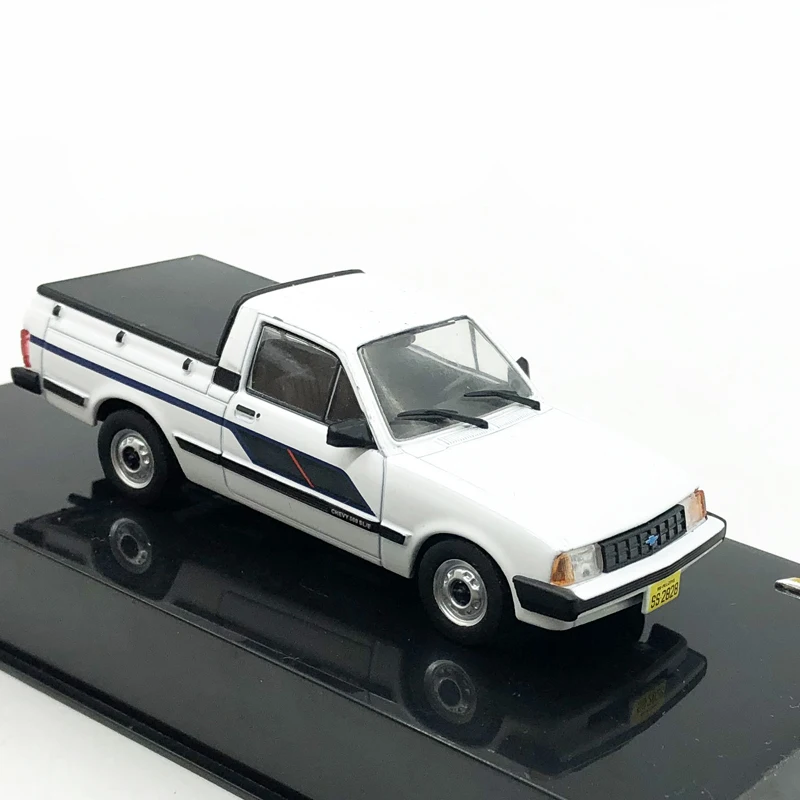 IXO 1/43 CHEVROLET CHEVY 500 SL/E Chevrolet сплав машина пикап модель