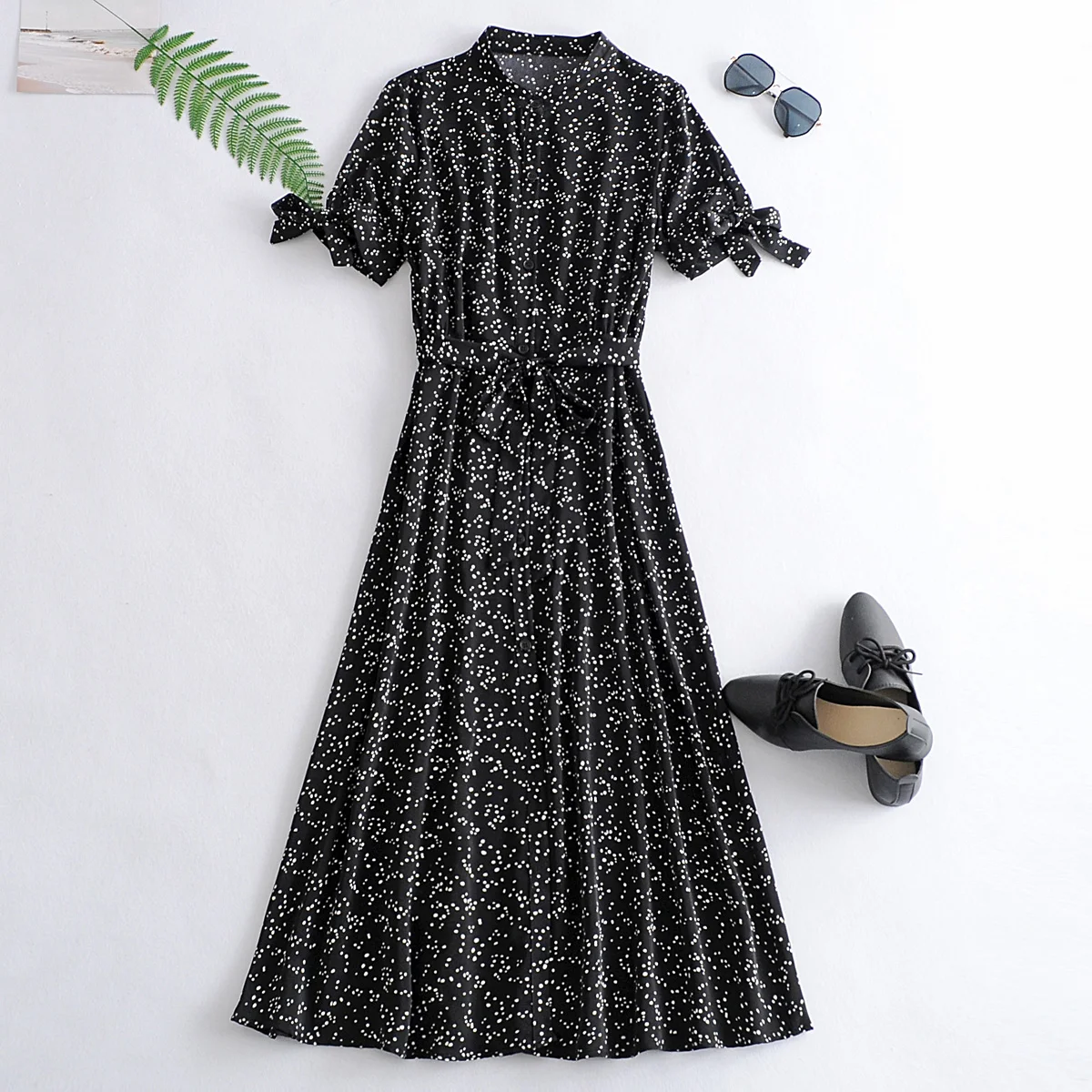 

Women's Dress Retro Women's Fine White Dot Print Stand Collar Waist Sleeves Lace Up Waist Slim Dress Women