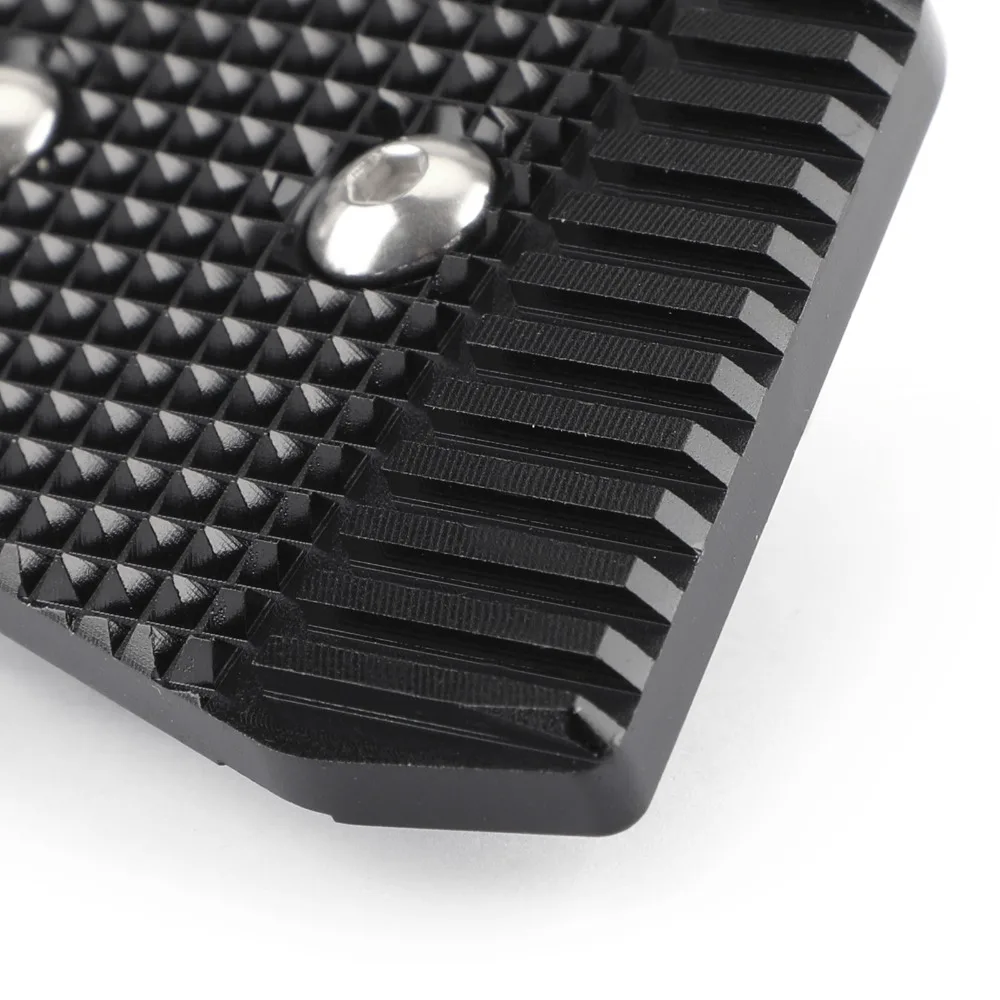 M565-A003-Black-6