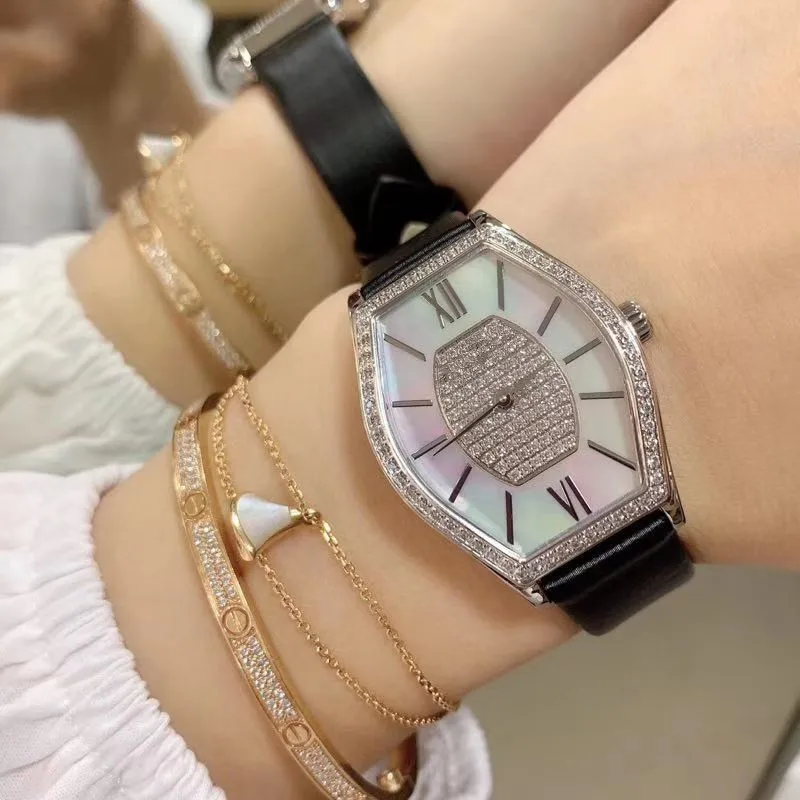 

WG09365 Women's Watches Top Brand Runway Luxury European Design Quartz Wristwatches