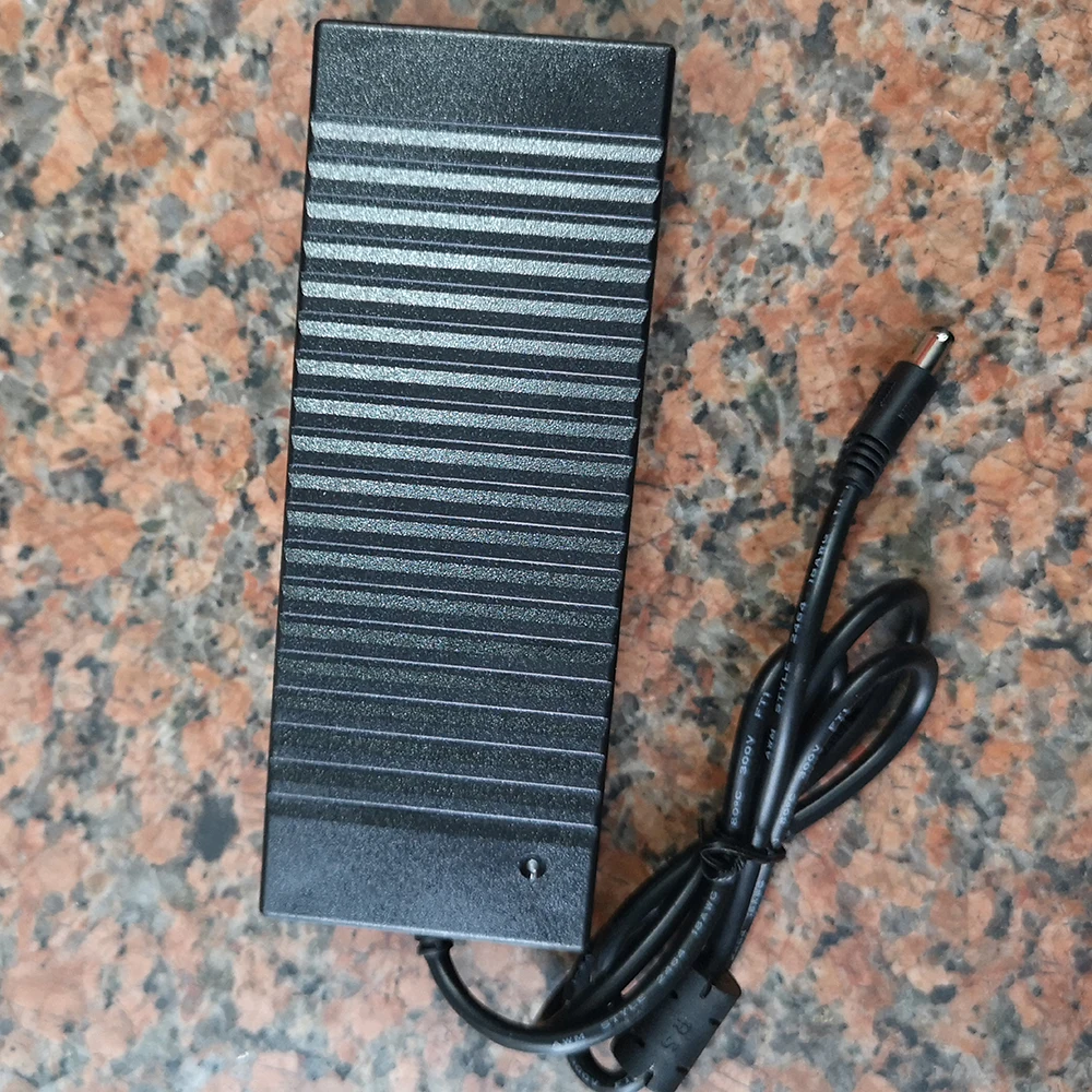 Адаптеры 110-240V вход 24V 5A 120W выход настольный адаптер питания