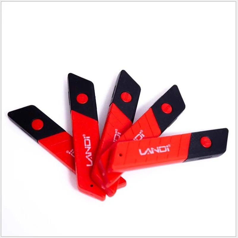 Art Blade Box Black Blade Wallpaper Knife Medium Knife Large Paper Cutting 18mm