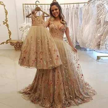 

Prom Dress A-Line Tulle Spaghetti Straps Appliques Champagne With Appliques Sweep Train Floor-Length Sexy Party Gown Only adult