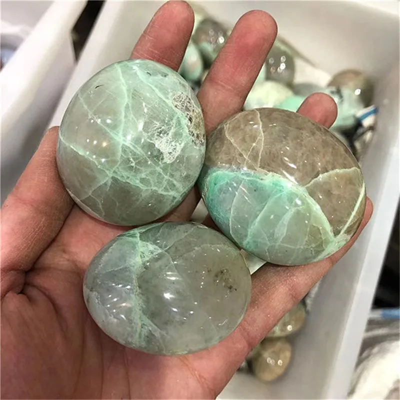 Natural Quartz green moonstone palm Crystals Healing Stones For feng shui 4