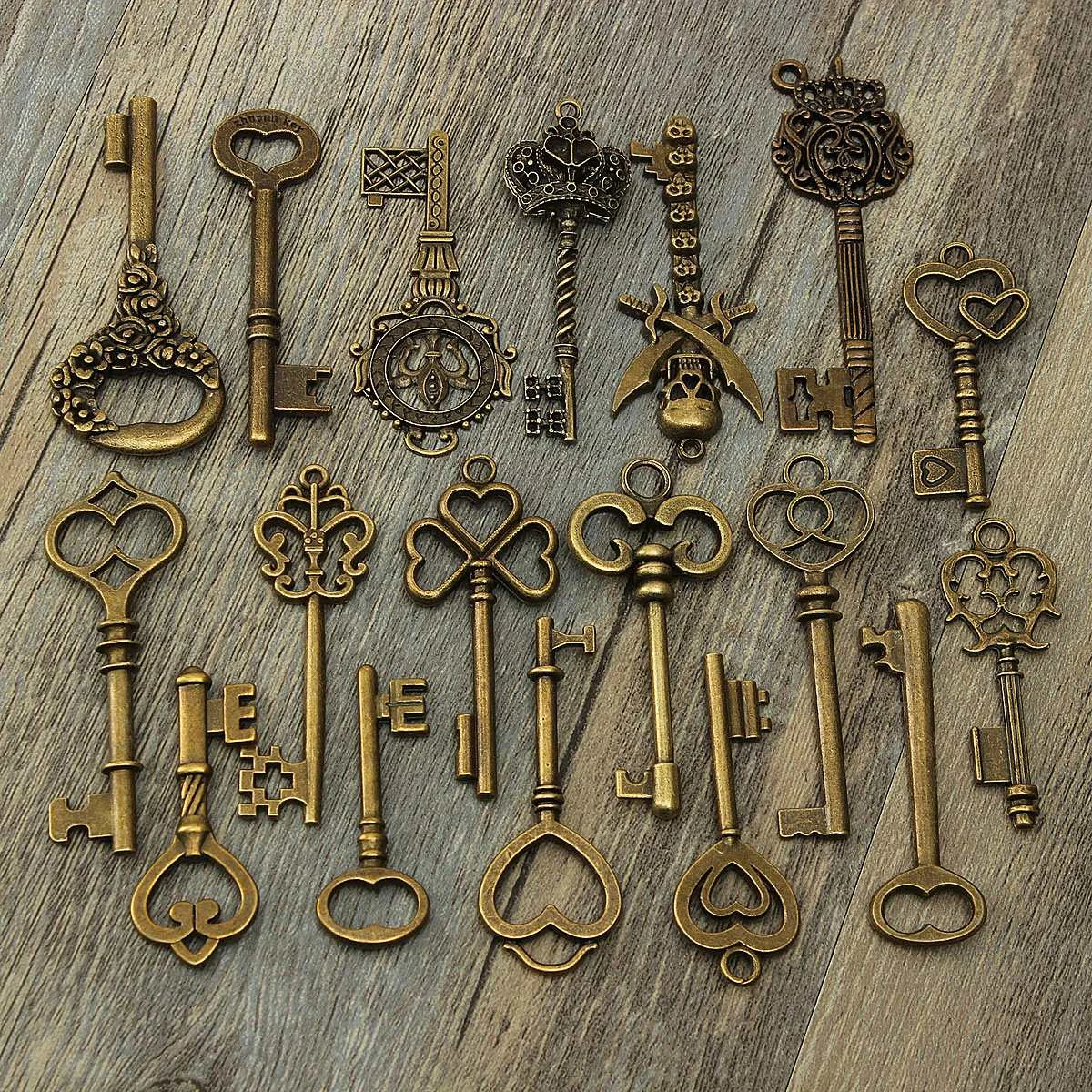 KiWarm Vintage Antique Bronze Skeleton Keys Fancy Heart Bow Pendant Necklace Hanging Decor Old Look DIY Craft Retro Keychains