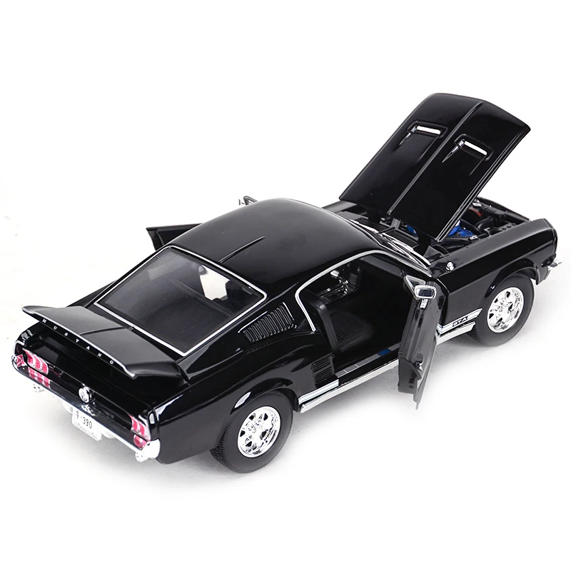 Maisto 1:18 1967 Ford Mustang GTA Фастбэк спортивный автомобиль статического моделирования