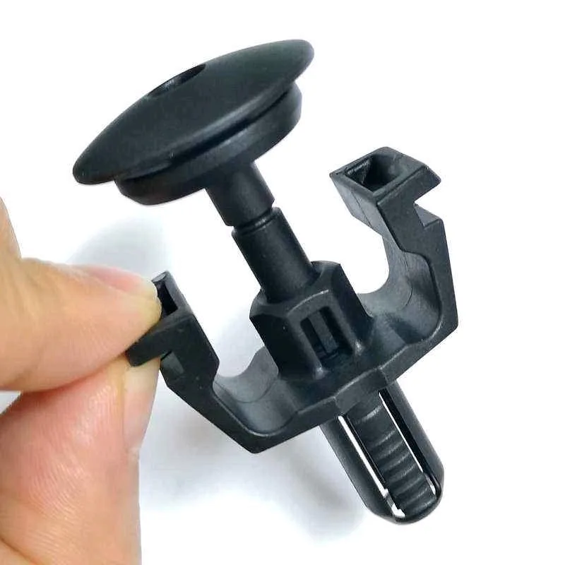 Radiator Mount Pins A0009912195 0009912195 Fit For Mercedes Benz W211 W212 W221 1695040114 A1695040114 car radiator bracket