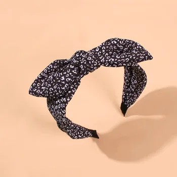 

Leopard print ladies hairband new European and American fashion fabric headband bow accessories cross-border headwear wholesale