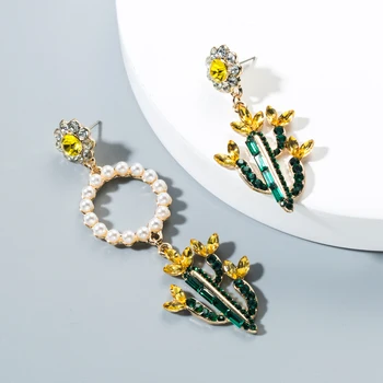 

2020 New Arrivals Korean Statement Earrings for Woman High Class Vintage Irregular Cactus Rhinestone Pearl Drop Earring for Lady