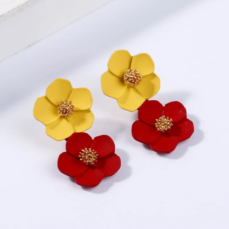

Donarsei Fashion Hit Color Paint Flower Earrings For Women Elegant Colorful Flowers Pearl Stud Earrings Statement Jewelry