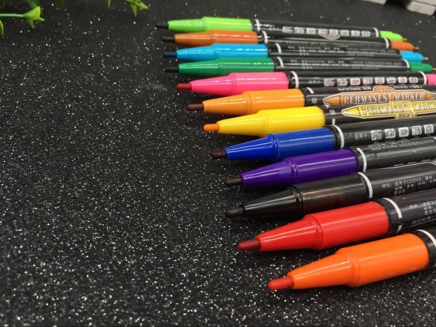 colored Dual Tip fast dry permanent sign marker pens for fabric metal quality fineliner for drawing 12pcs permanent marker pen marker pens color marker pens permanent marker permanent markers pen marker paint marker pen markers pen marker pen acrylic paint markers