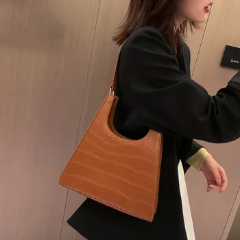 

Woman Baguette Shape Bag Vintage Female Shoulder Bags Fashion Female Underarm Bags Leather Mini Handbag Waterproof Purse HW584
