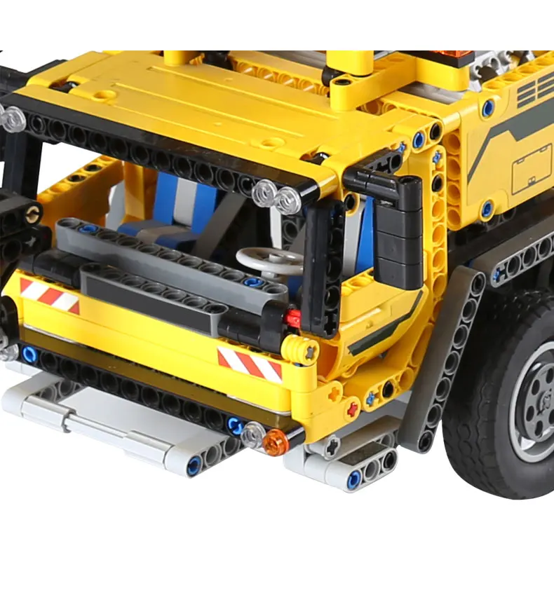 In Stock 20004 Technic Series Motor Power Mobile Crane Mk II Model 2667Pcs Building Blocks Bricks Kits Gifts Toys 42009