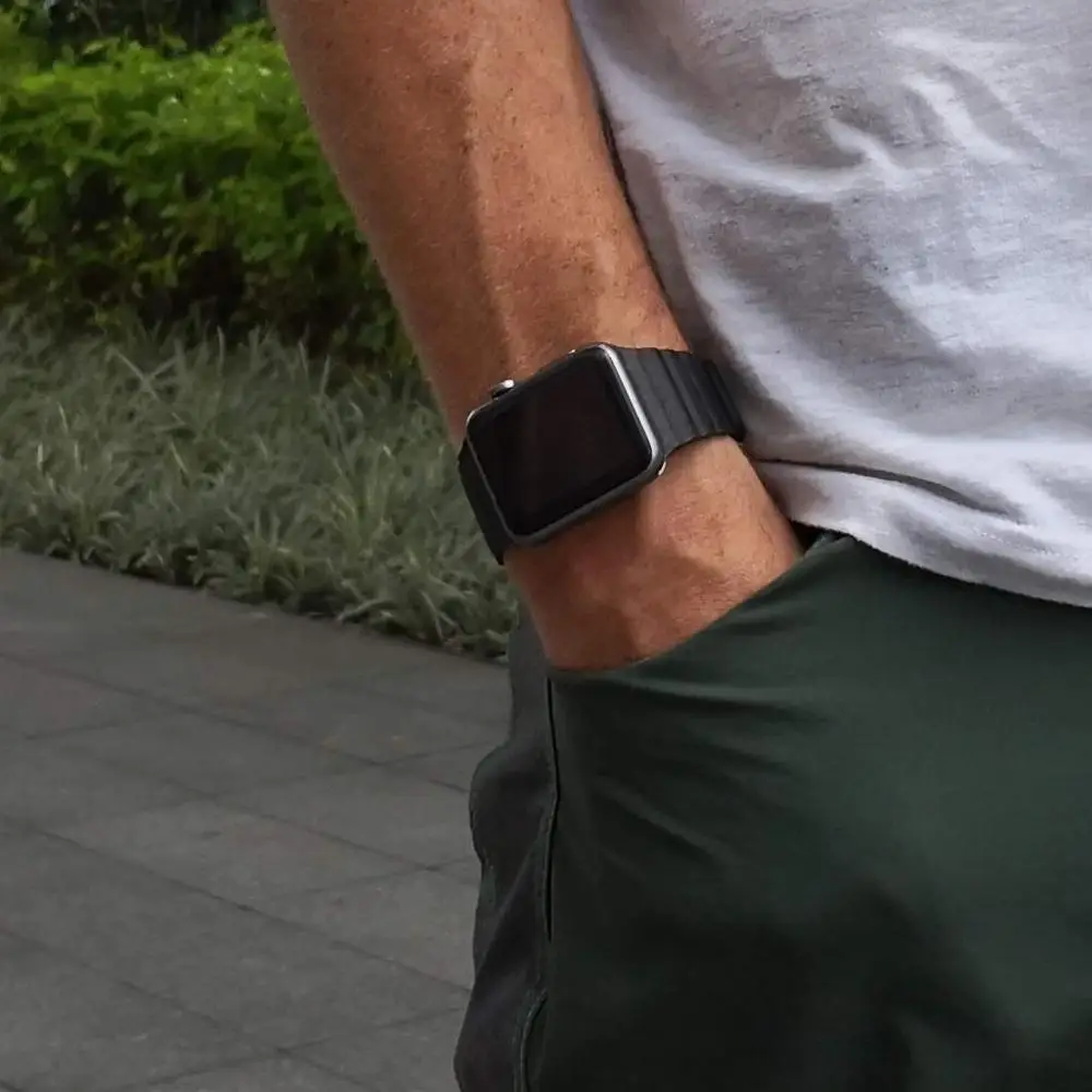 Кожаный ремешок для Apple Watch ремешок 44 мм 42 мм 40 мм 38 мм сильная Магнитная застежка браслет для iWatch серии 5 4 3 2 1 Аксессуары