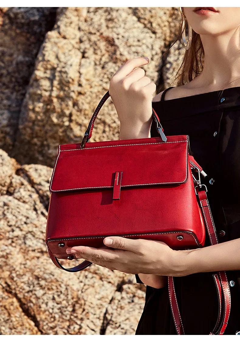 Summer new leather handbag leather shoulder oblique texture wax oil leather bag, fashion joker across packages