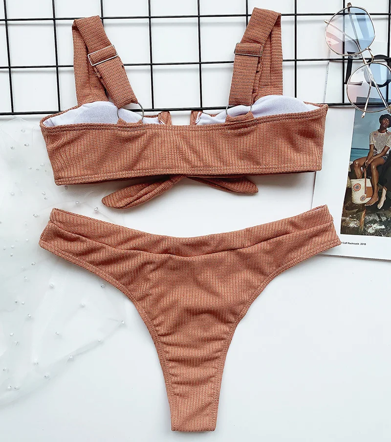 22211373676_821887676