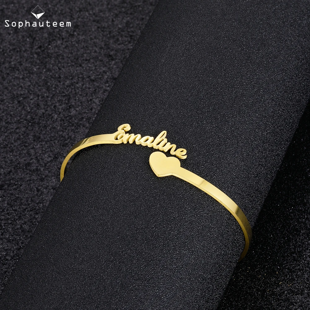 

Personalized Stainless Steel Gold Custom Name Letter Bangle Customized Nameplate Cuff Adjustable Bracelet for Women Jewelry Gift