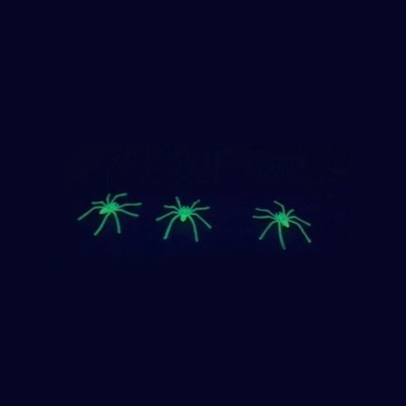 20pcsNoctilucent пластиковые поддельные паук игрушечные насекомые маленький черный светящийся белый Хэллоуин шутя страшные реквизит вечерние принадлежности
