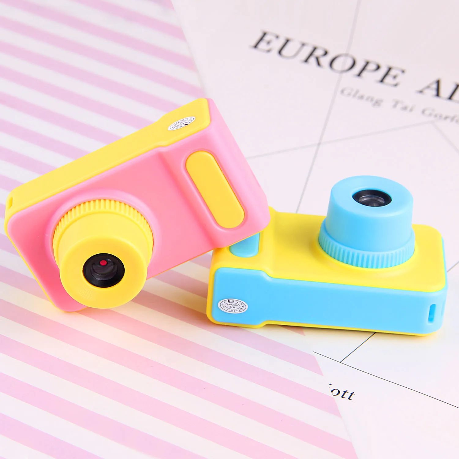 

Children Multilingual Digital Camera Toy 1080P Mini Cute Screen Digital Portable Camcorder Toy for Kids Photography Outdoor Gift