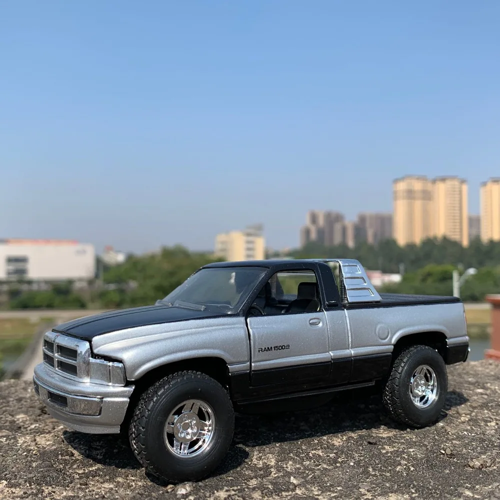 1:32 Сплав пикап модель для Dodge 15 см длиной