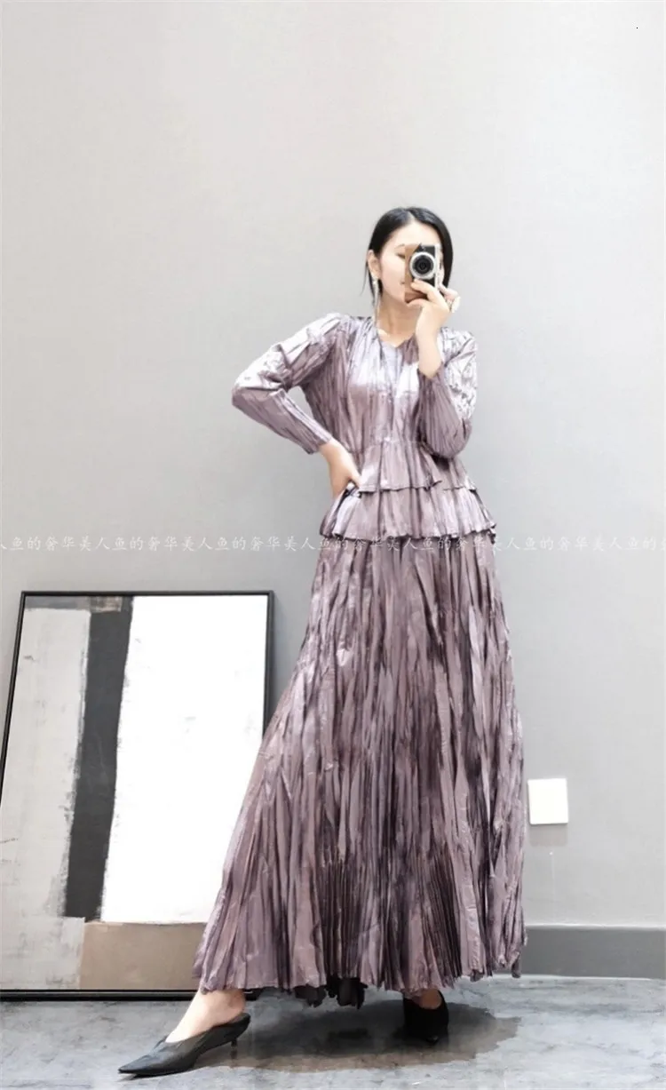 lilac Fashion Tide Autumn And Winter New Products Fashion Solid Color V-neck Long Pleated Loose Elegant Dress Female PA919 - Цвет: lilac
