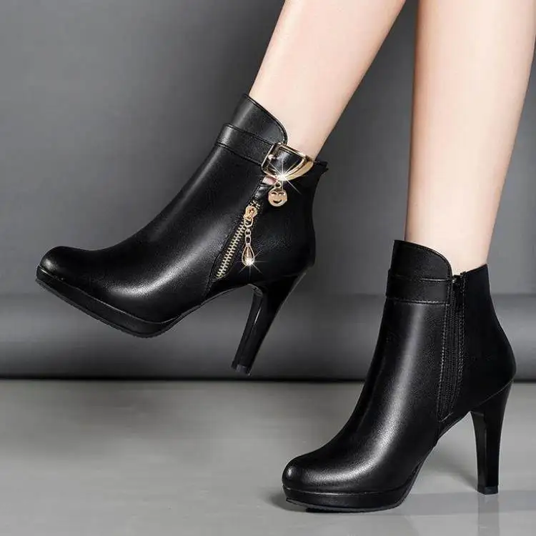 

Женские кожаные ботинки на цепочке на тонком каблуке, привлекательные ботильоны на высоком каблуке для женщин, меховые теплые ботинки, зимняя и осенняя женская обувь, женская обувь