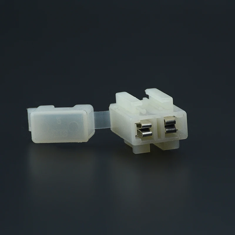 BXC Car Fuse Box with 2pcs Terminal for mini fuse 5pcs White Plastic Molded Case Hernia Light Accessories