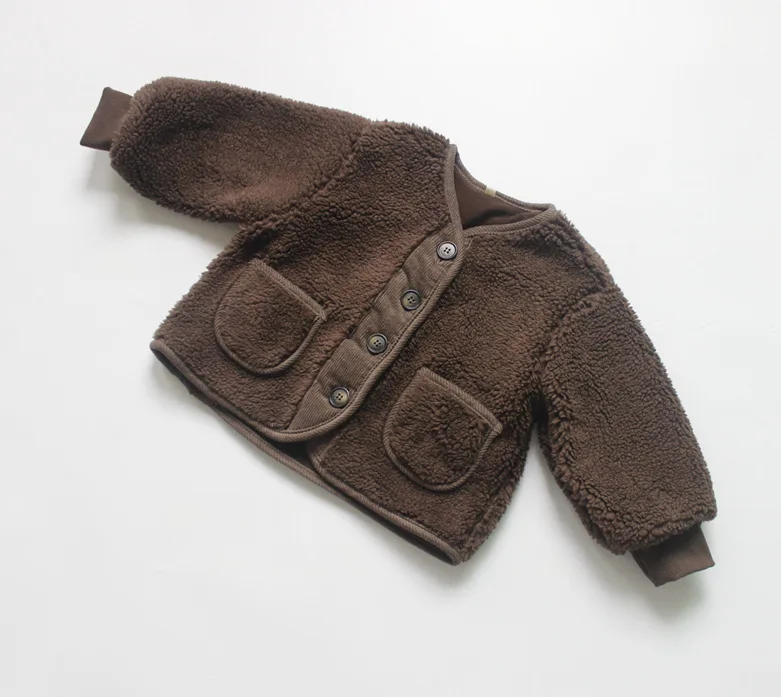 11910224017_1814772146