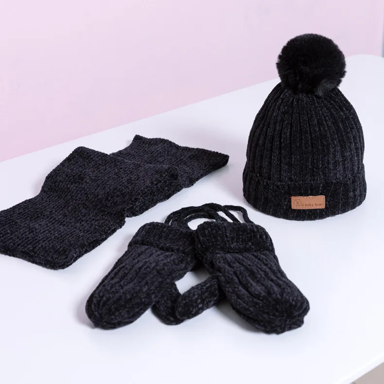 Black 3Pcs 2 шт./3 шт./компл., детские наборы шарф Шапка Зимняя Теплая Бархатная шапка шарф перчатки для маленьких мальчиков и девочек, костюмы хлопковая шерсть Младенческая шапочка, шапки - Цвет: Black 3Pcs