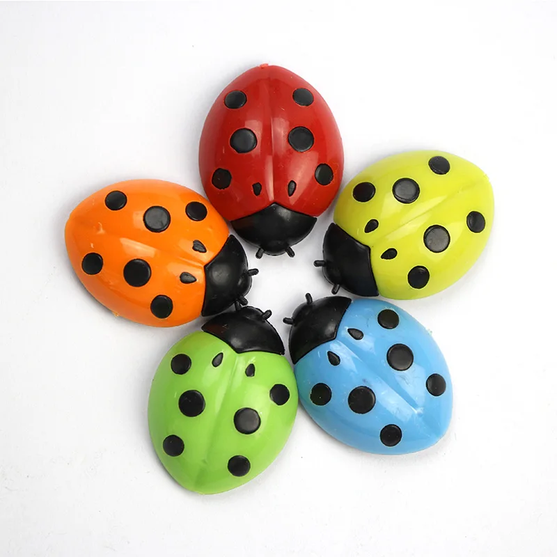 

Fridge Magnet Ladybug shape White Board Buttons Ferrite Permanent Magnet for School Office and Home Use 30pcs