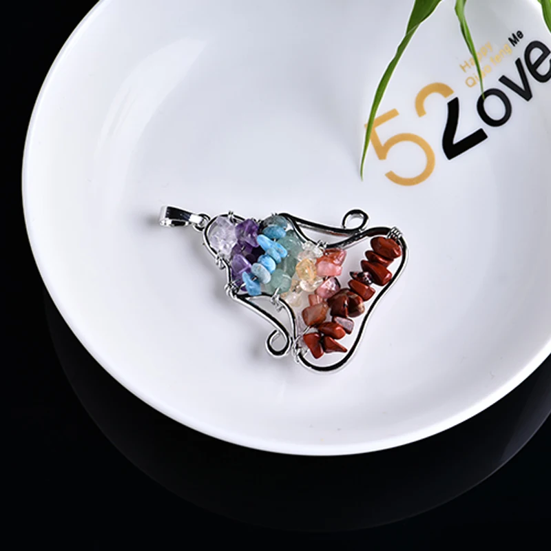 1PC fashion seven chakras crystal gemstone pendant natural crystal magic repair healing crystal can be used for party DIY gifts