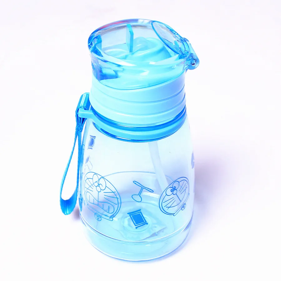 Blue Детская чашка для воды герметичная соломенная бутылка летний студенческий чайник милые портативные пластиковые спортивные бутылки для детей - Цвет: Blue
