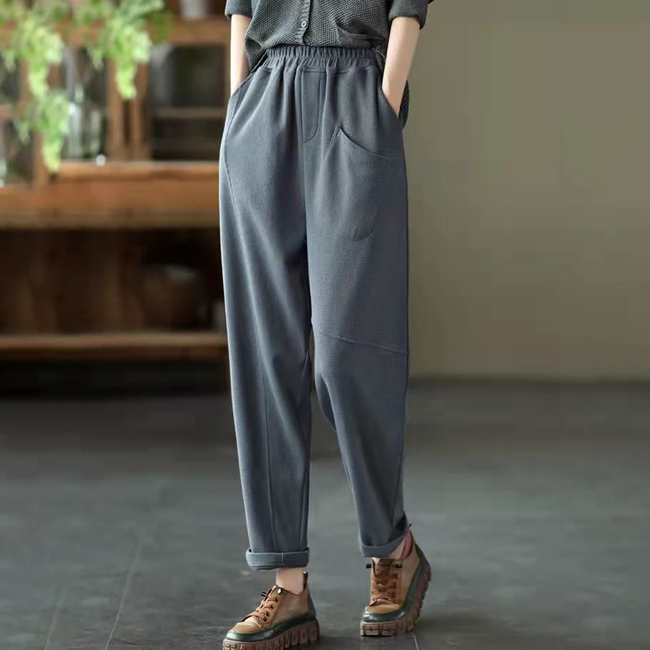 black capri pants Spring and autumn new style retro literary elastic waist thinner harem pants casual cotton knitted trousers  women sweatpants palazzo pants