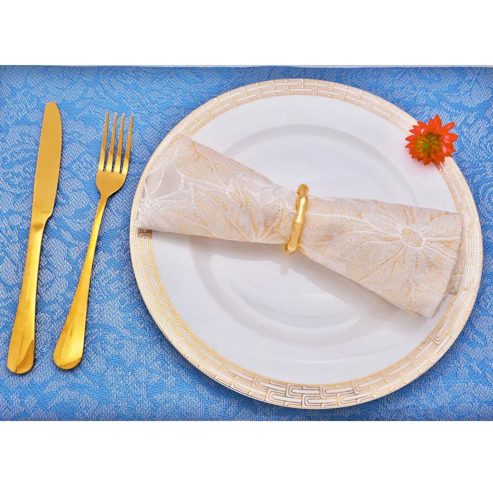 12544301044_1371876218