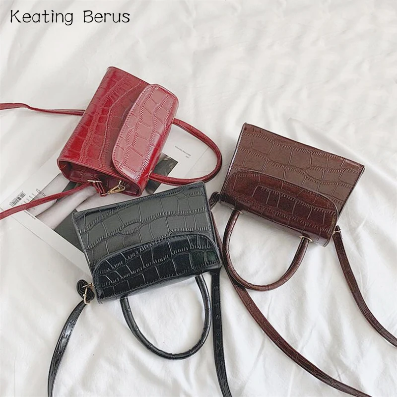 

Tiny Square Bag Women Retro Small Shoulder Bag Flap Messenger Bags For Women 2019 Carry Handle Crossbody Bag Handbag