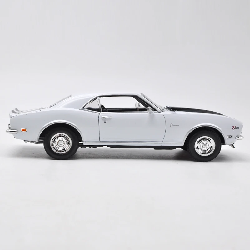 

Diecast 1:18 Collection Model Cars Alloy Metal Toy Cars For Children mkd2 Engineering Vehicle 1968 Chevrolet Camaro Z28