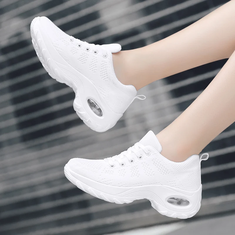 STS/женская повседневная обувь дышащие кроссовки легкие мягкие женские туфли для уличного бега спорта обувь на толстой плоской подошве; большие размеры