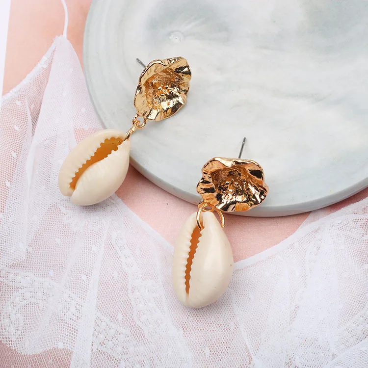 2019 Explosion Models Europe And The United States Big Fashion Travel Street Shoot Earrings Simple Wild Natural Shell |